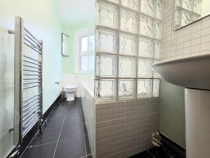 Photo 6- click for photo gallery